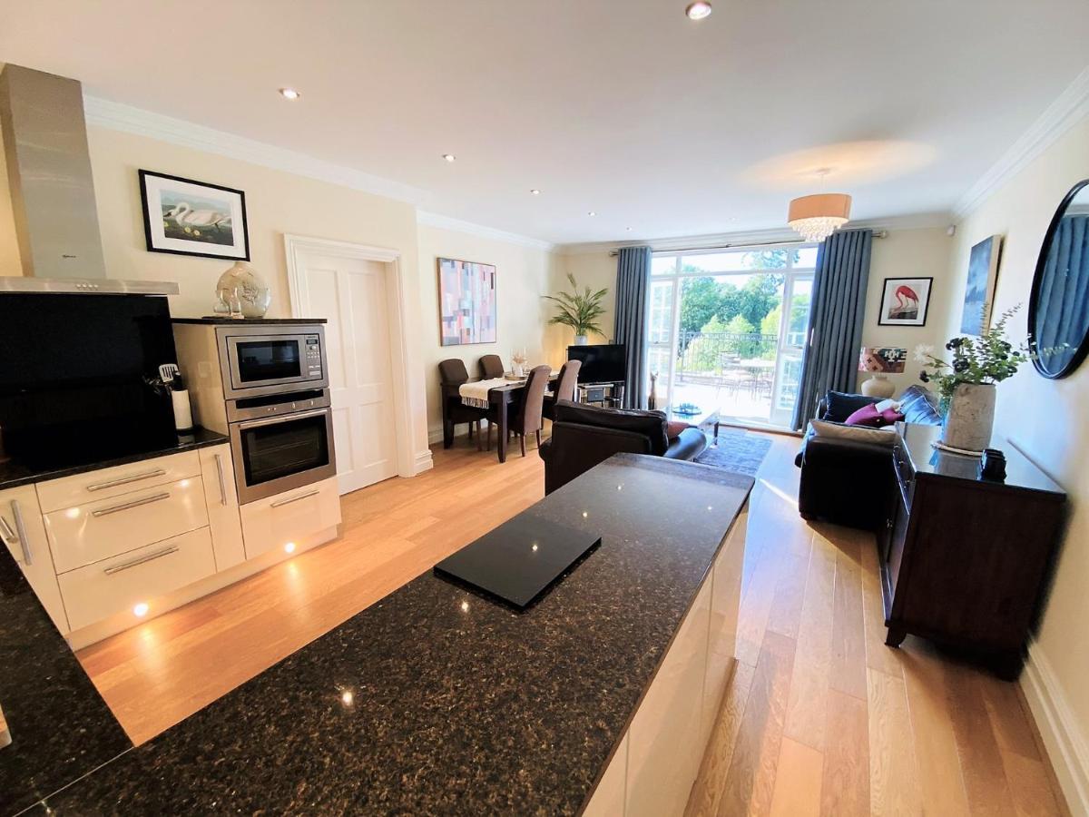 Hazelwood Hideaway: Spacious 2 Bed Apartment Silverdale  Esterno foto